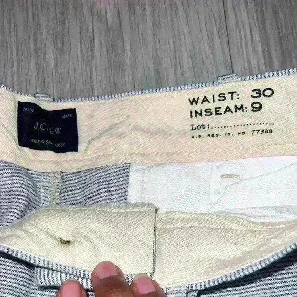 Men’s Light Blue J Crew Linen Shorts - W30 - Inseam 9” - NWOT - Picture 3 of 3